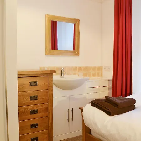 Chartfield * ويندرمير